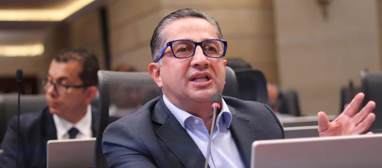 El representante a la Cámara, Julio César Triana.