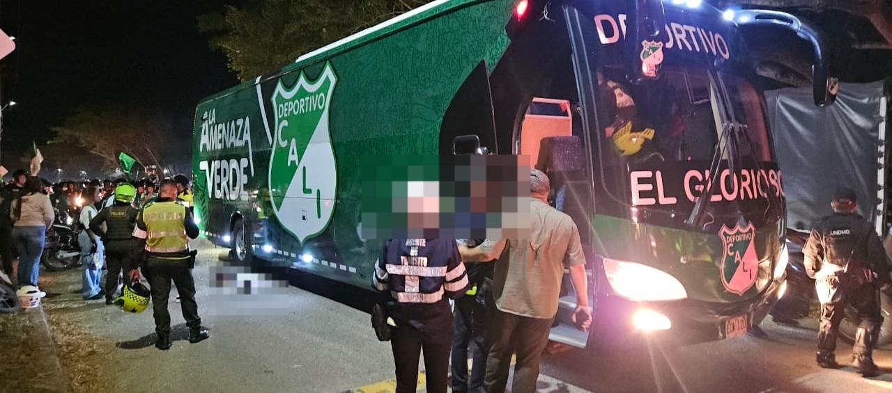 El bus involucrado en el accidente de tránsito. 