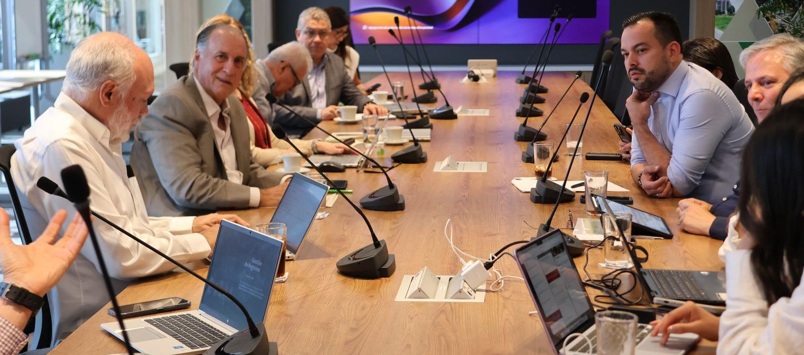 Imagen de la reunión.