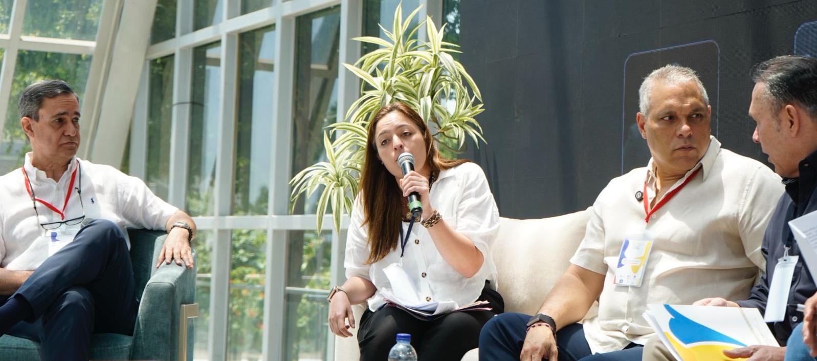  La delegada del Ministerio de Hacienda, Larisa Caruso.