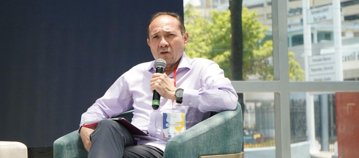 Antonio Sanguino, ministro de Trabajo, durante el 11 Foro del Caribe Colombiano.