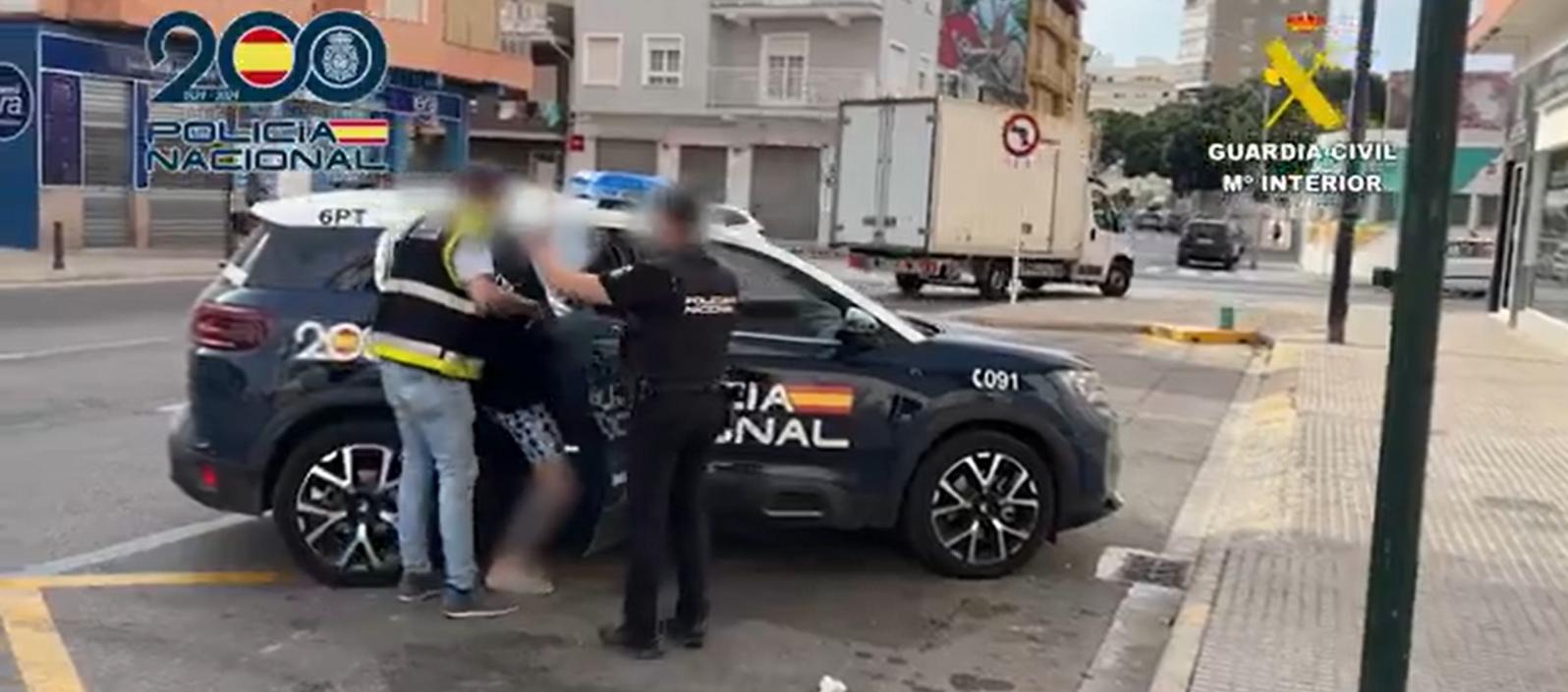 También captaban a mujeres ya residentes en España, colombianas y venezolanas.