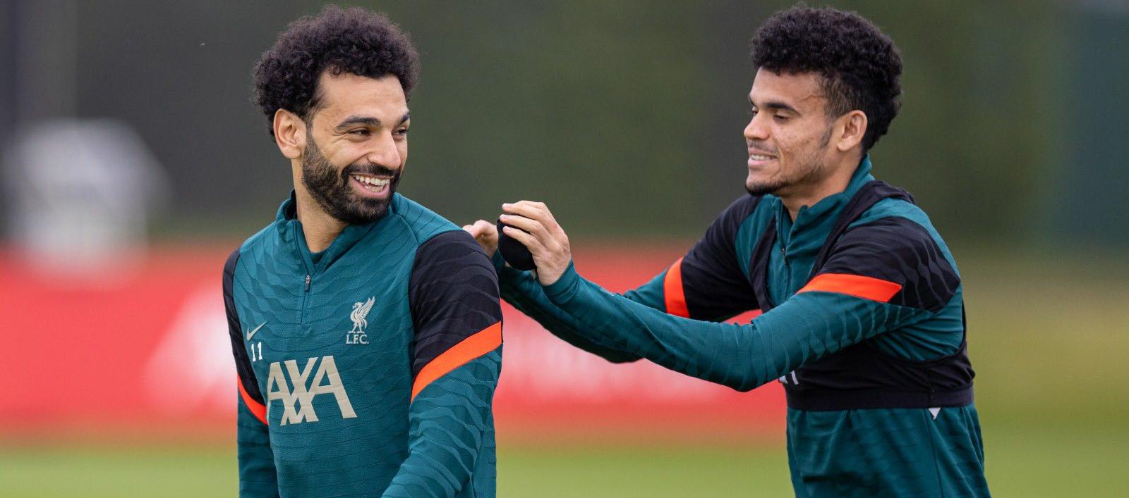 Mohamed Salah y Luis Díaz.