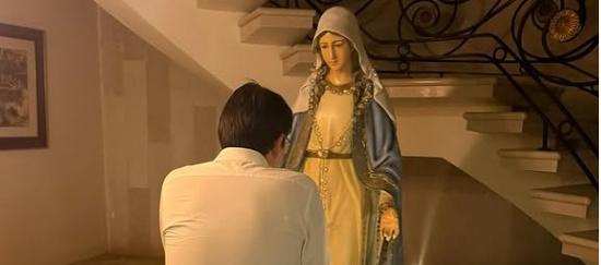 La foto de Miguel Uribe ante la virgen que publicó María Claudia Tarazona