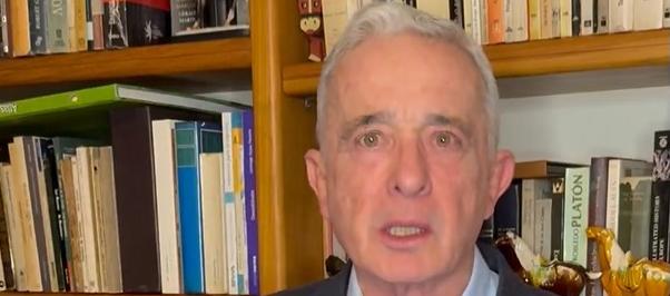 El expresidente Álvaro Uribe Vélez.