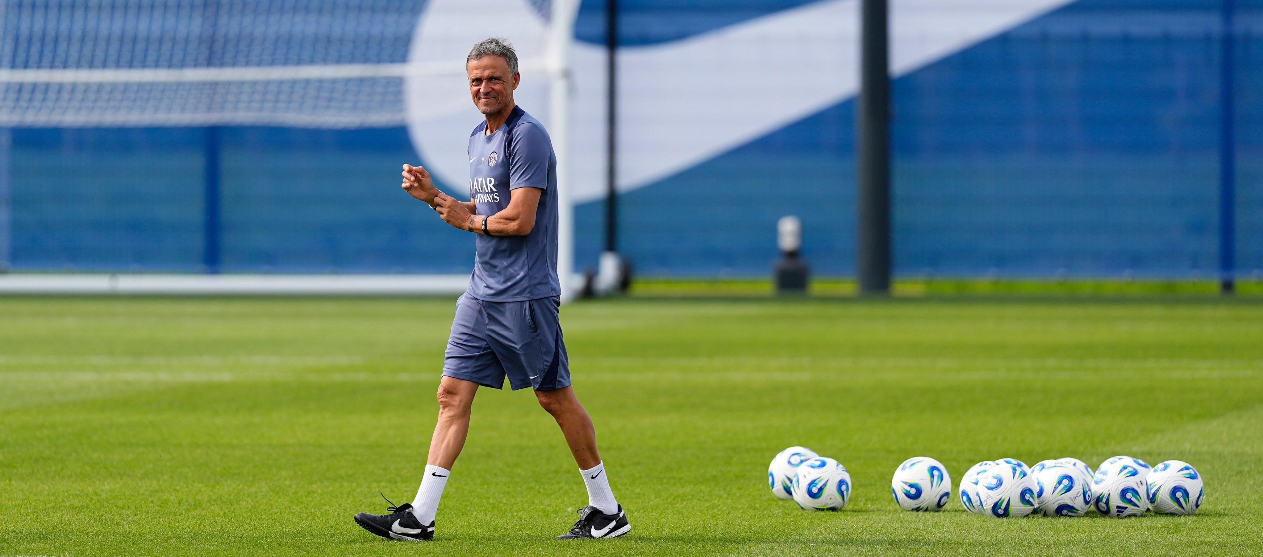 El español Luis Enrique, entrenador del París Saint Germain.