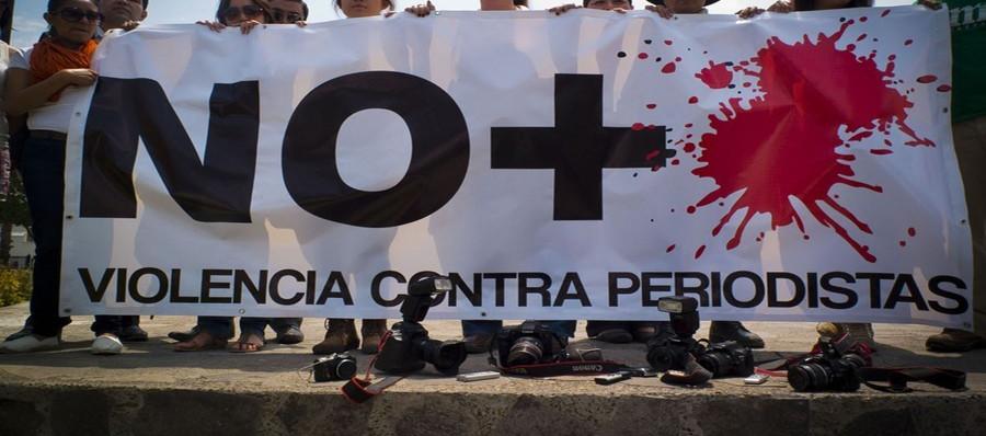 Marcha contra la violencia a periodistas.