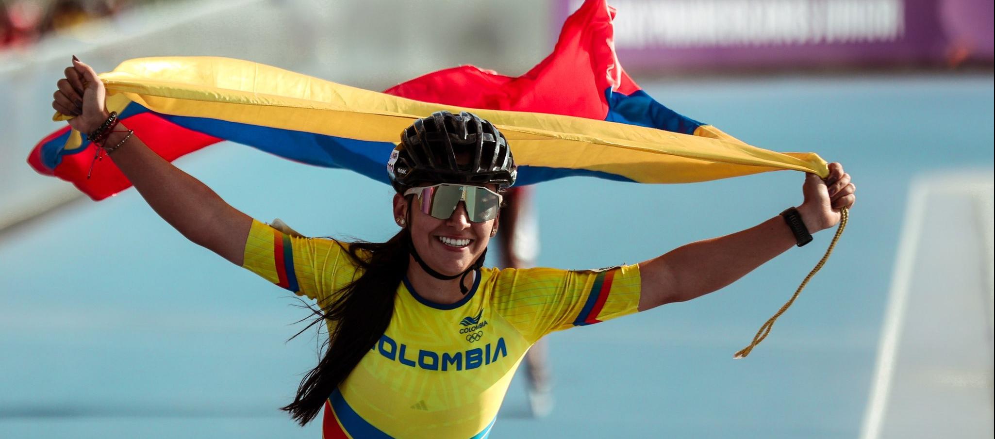 Yicel Giraldo, oro en la prueba de los 5000 metros por puntos individual femenino.
