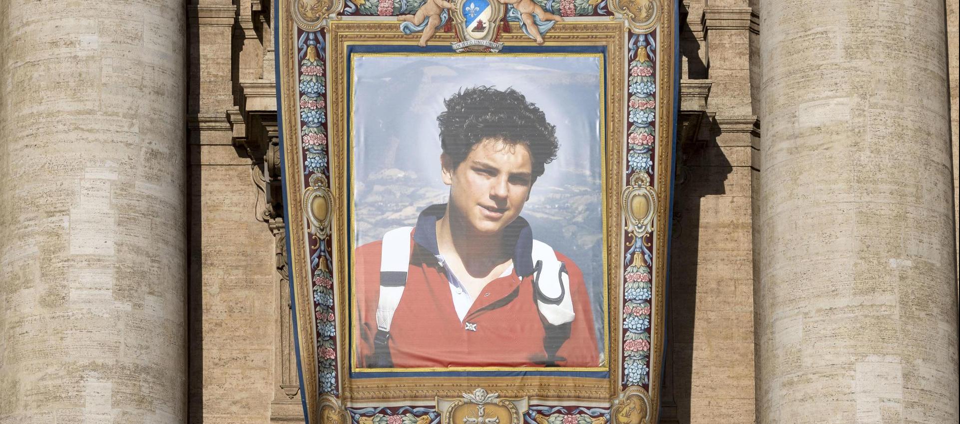 Acutis falleció en 2006.