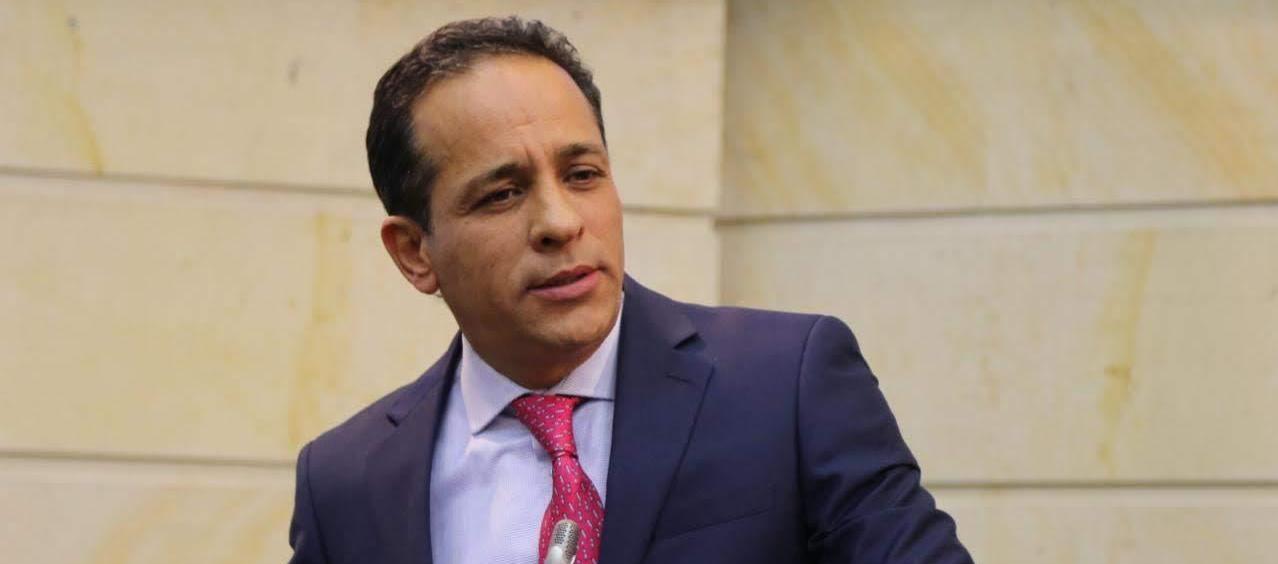 Alexander López Maya.