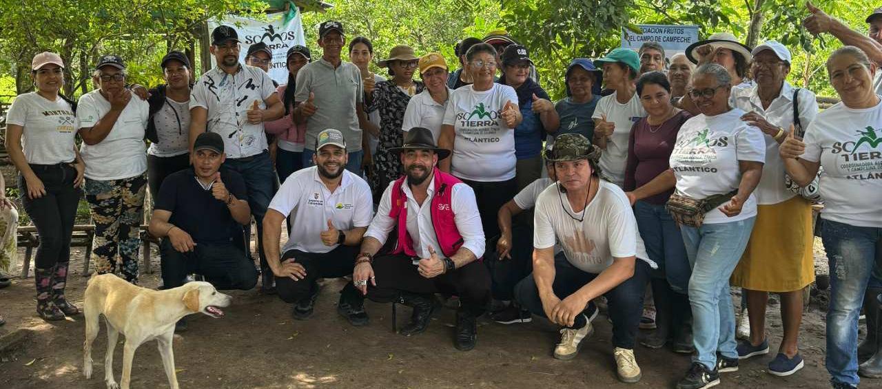 Entrega de tierras en Campeche.