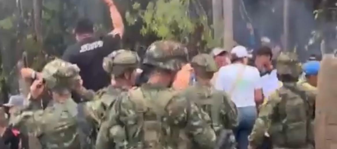 Militares secuestrados. 