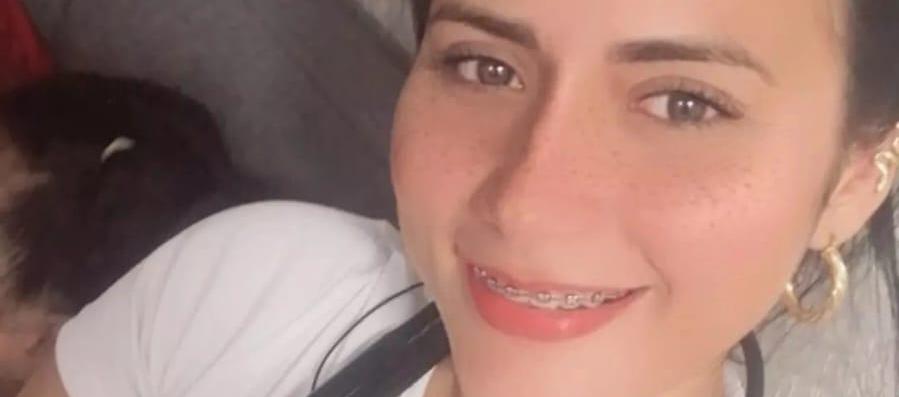 Johana Baca Echeverría.