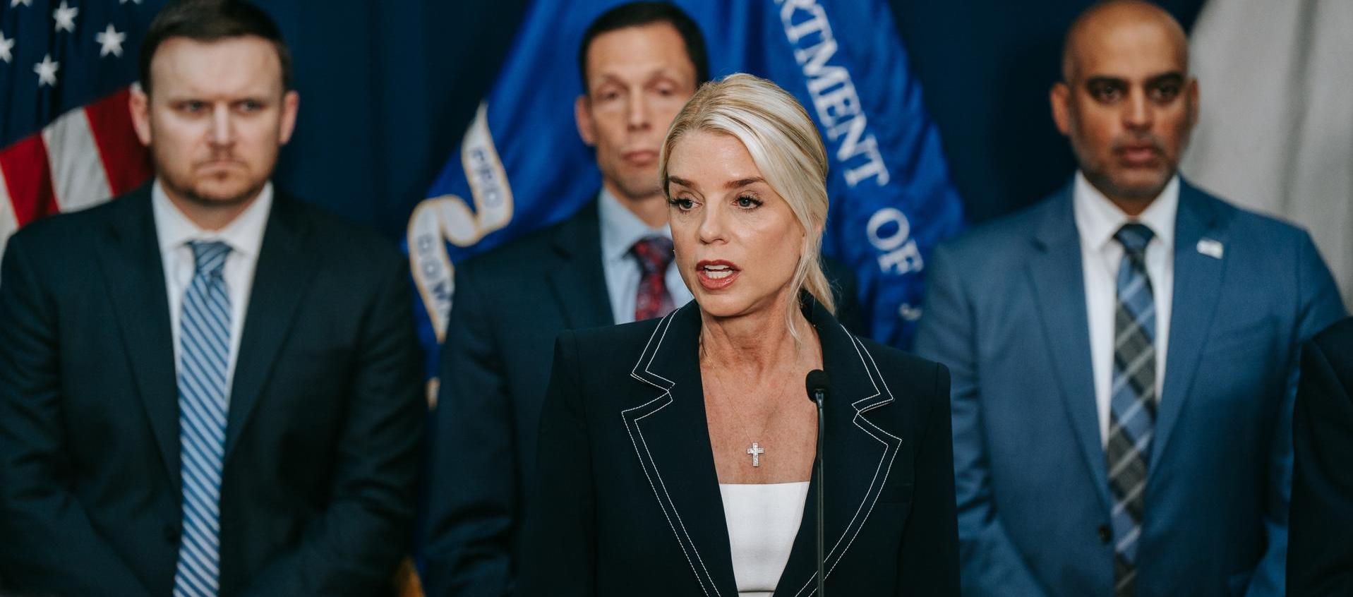 La fiscal general de EE.UU., Pam Bondi.