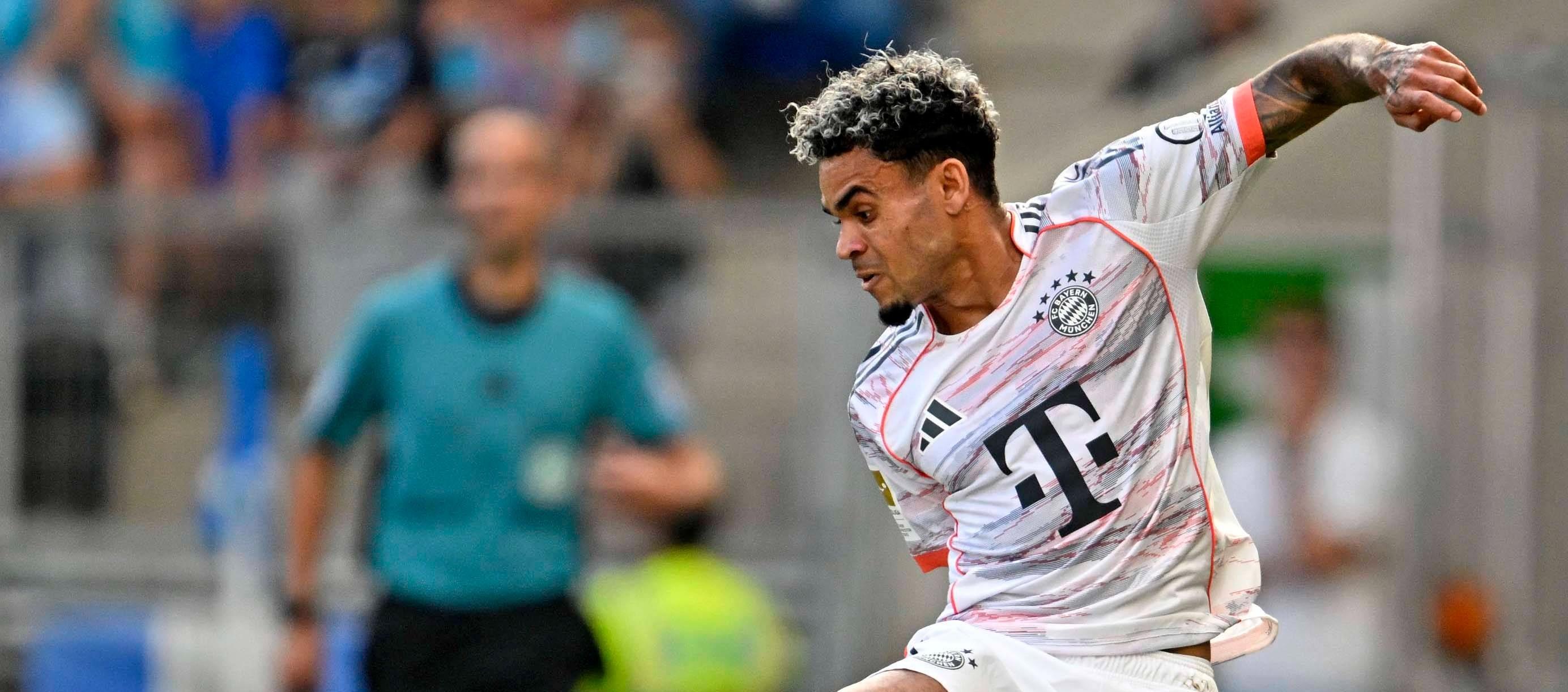 Luis Díaz en acción de juego.