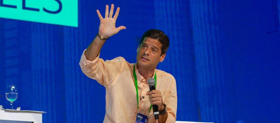 El senador y precandidato presidencial Mauricio Gómez Amín.