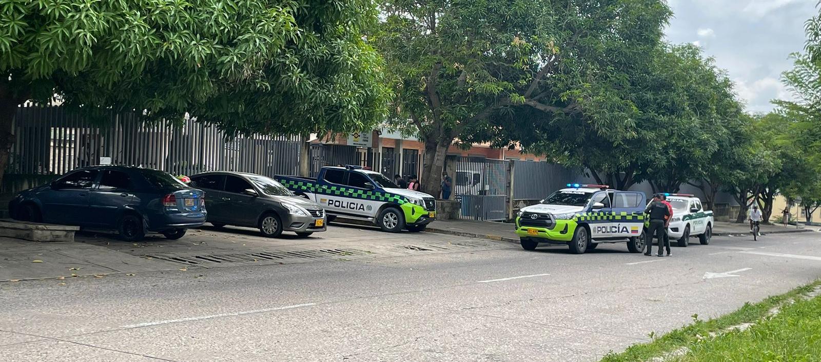 Personal de la Sijin realizó el levantamiento del cadáver y lo trasladó a Medicina Legal. 