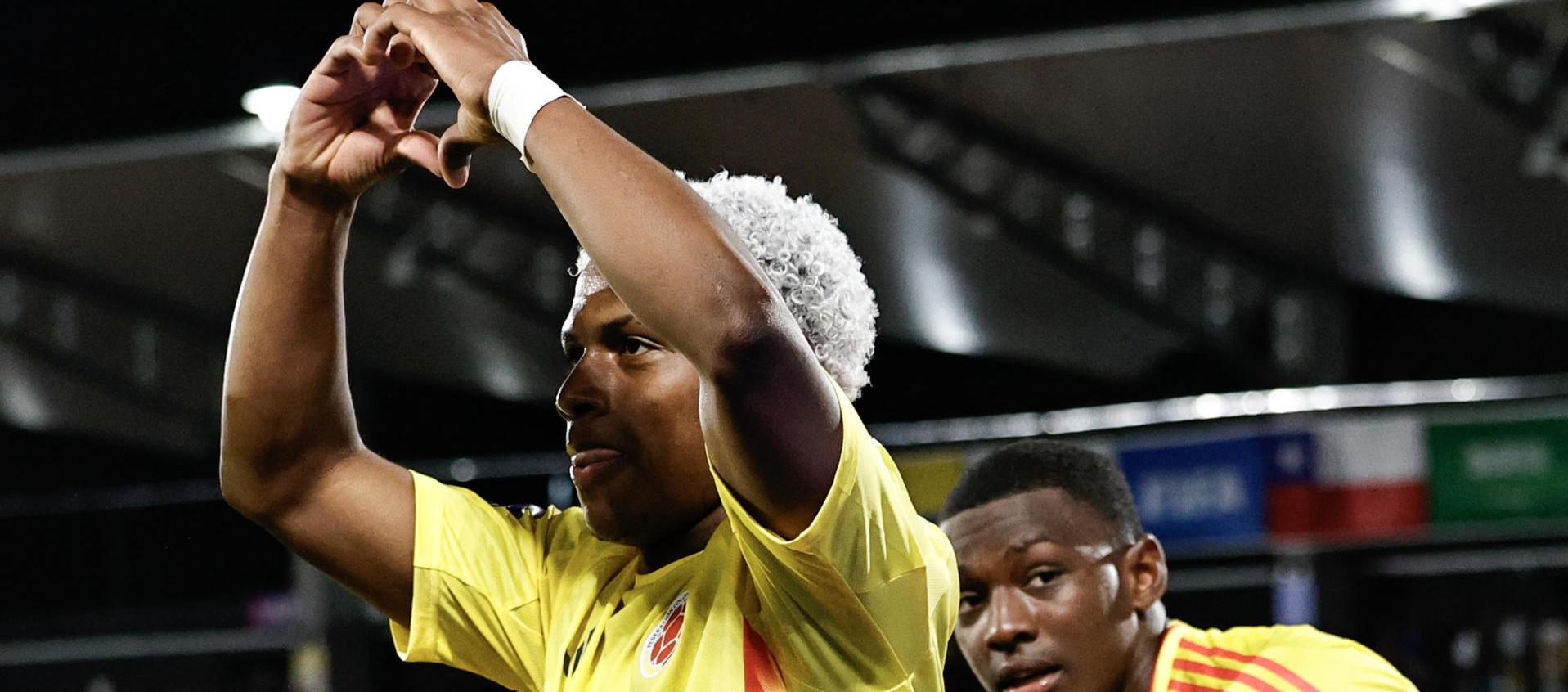 Óscar Perea marcó el gol que le dio la victoria a la Tricolor. 