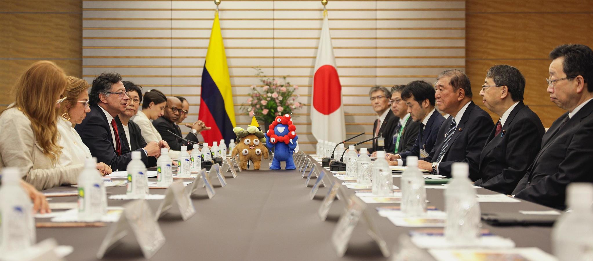 Reunión del Presidente con el primer ministro de Japón, Shigeru Ishiba. 