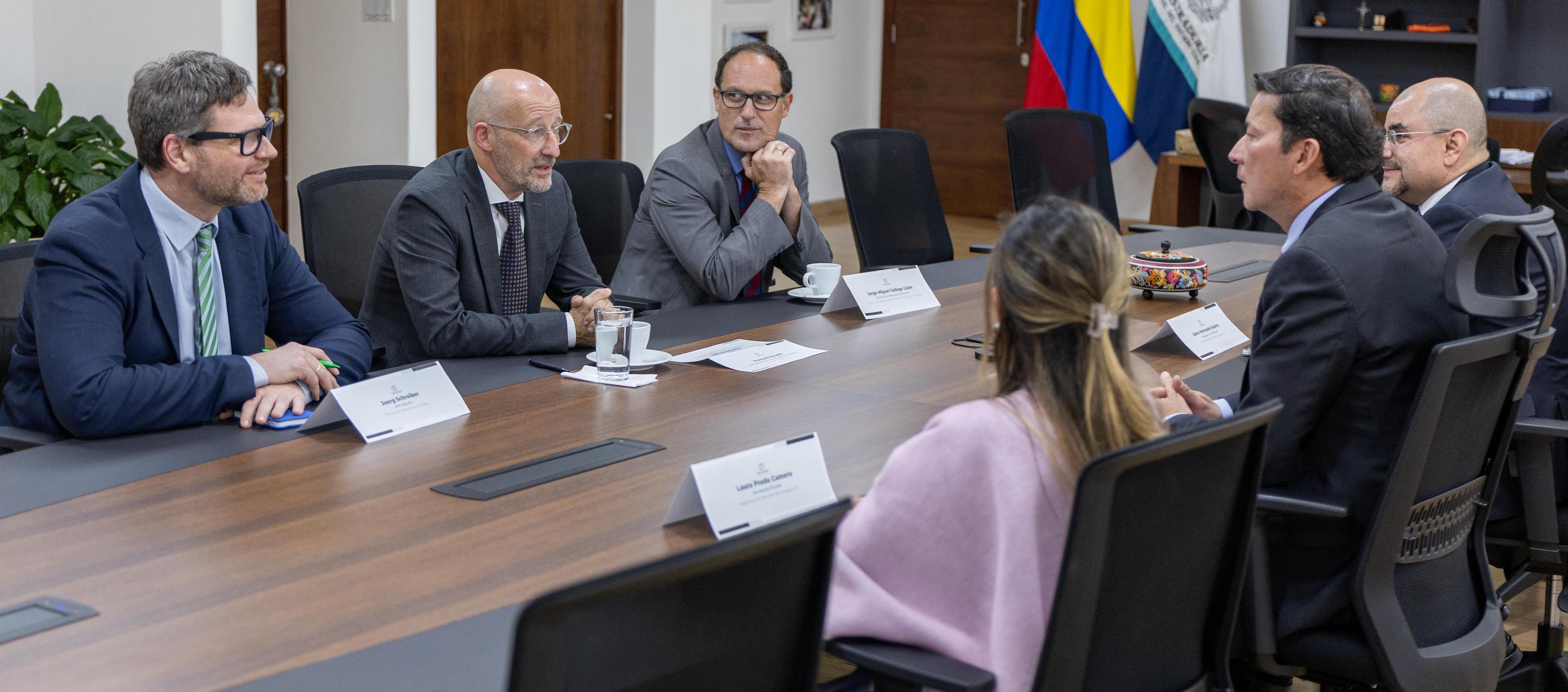 Imagen de la reunión.