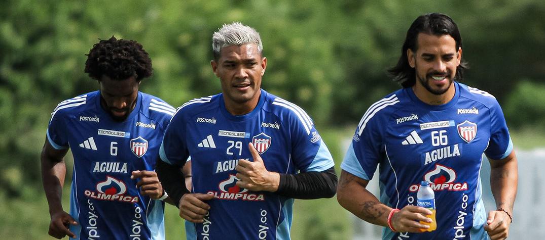 Teófilo Gutiérrez, Didier Moreno y Javier Báez, jugadores del Junior.