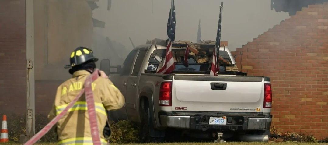 Tiroteo e incendio en Iglesia de Michigan que dejó varias víctimas