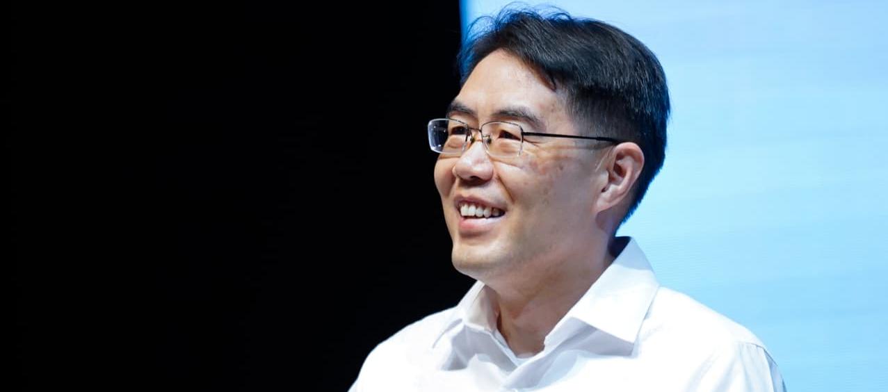 El embajador de China en Colombia, Zhu Jingyang.