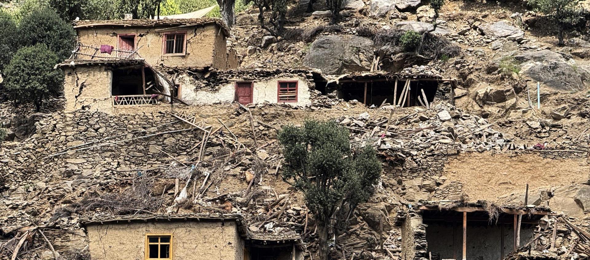 Viviendas afectadas en Afganistán.