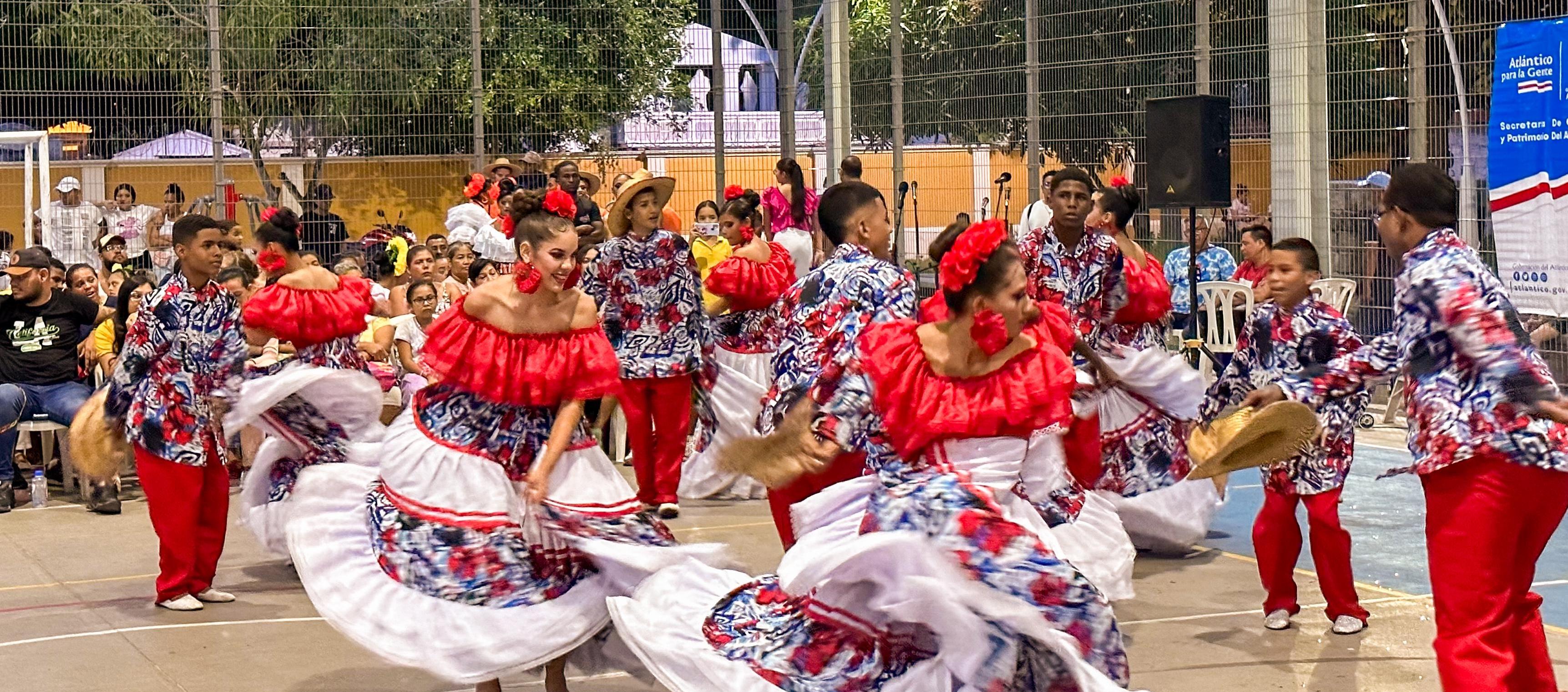 Danza del Porro Negro en Santo Tomás. 