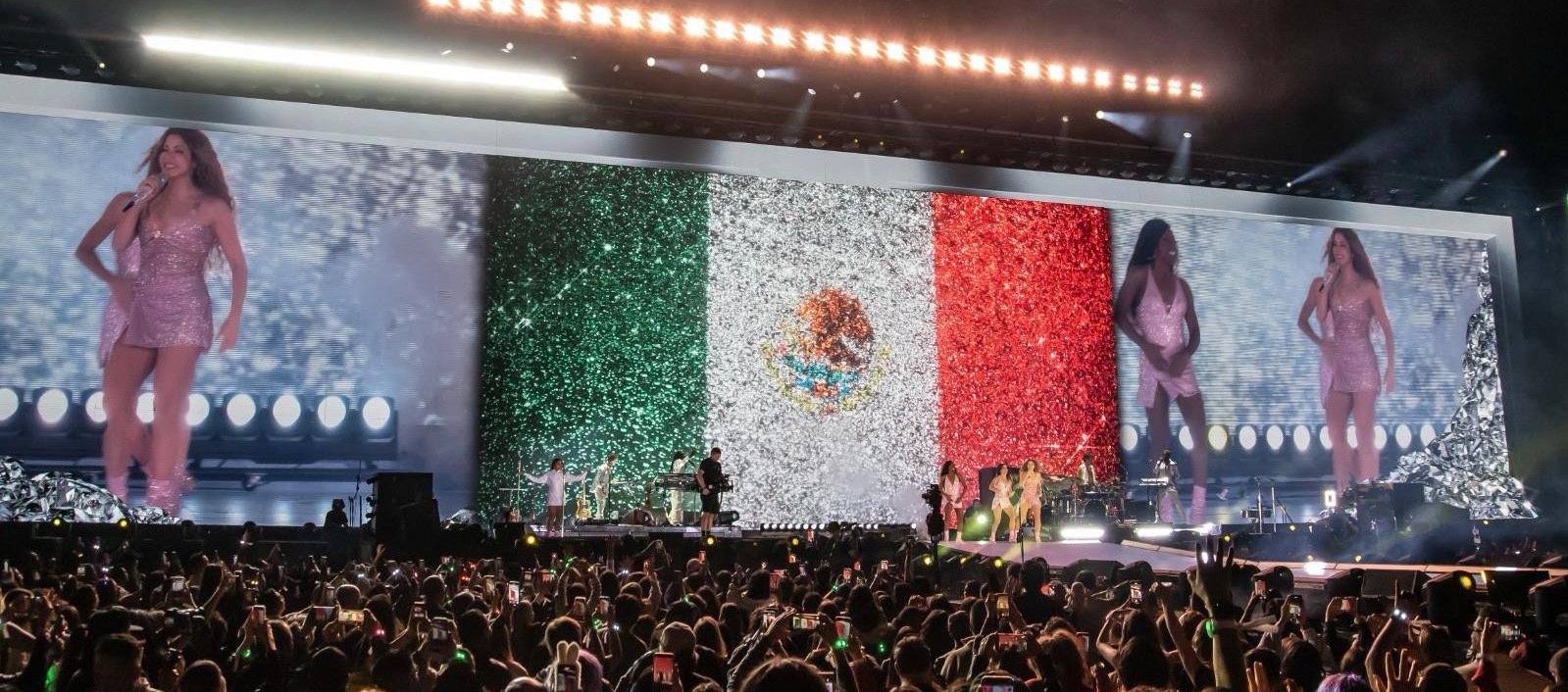 Shakira durante show en México.