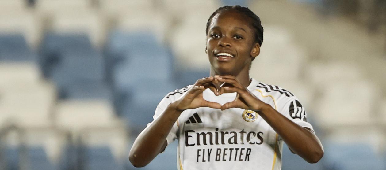 La colombiana Linda Caicedo celebra su gol contra el Eintracht Francfort.