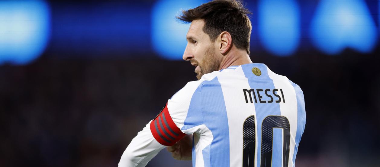 Lionel Messi marcó doblete en el triunfo de Argentina sobre Venezuela.