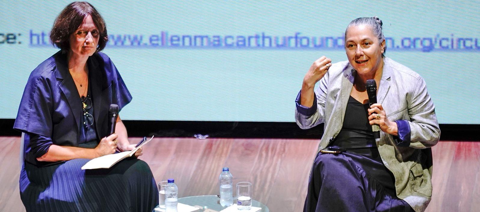 Hannah Middleton y Laura Novik. 