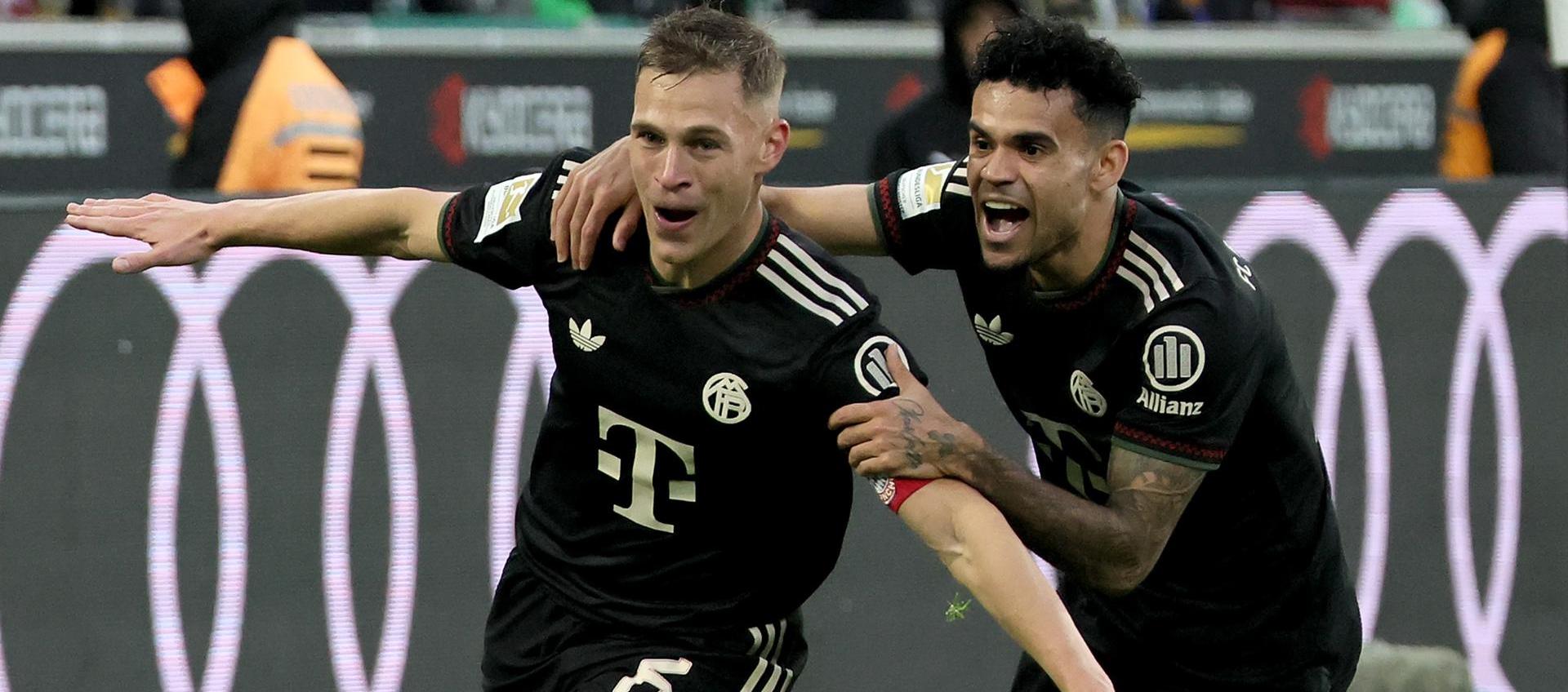Luis Díaz celebrando el gol de Joshua Kimmich.