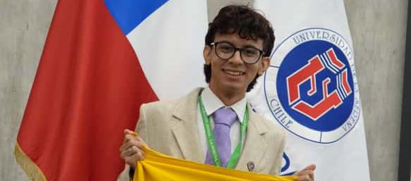 Adrián De Jesús Torres González en el Simposio Internacional de Derecho Animal, realizado en La Serena, Chile.