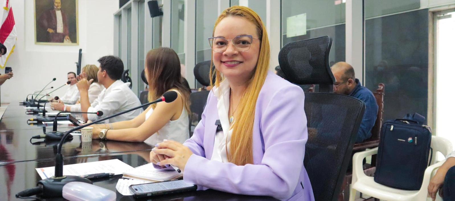 Alejandra Astwood, Diputada del Atlántico. 