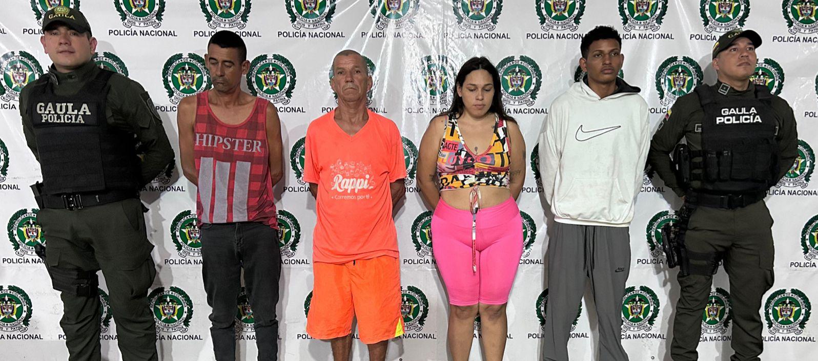 Cuatro de los capturados. 