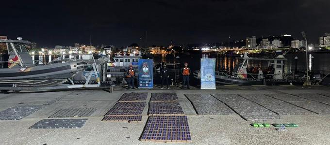 La cocaína incautada por la Armada Nacional. 