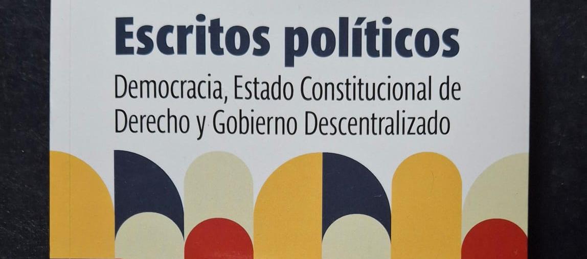 Portada del libro "Escritos políticos", del abogado Juan Pabón.