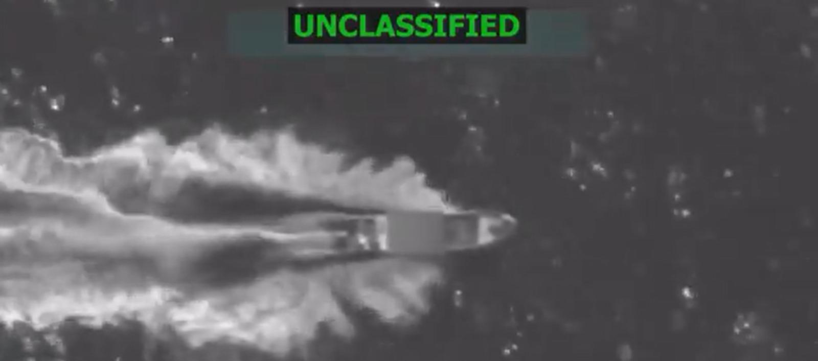 Lancha antes de ser atacada.