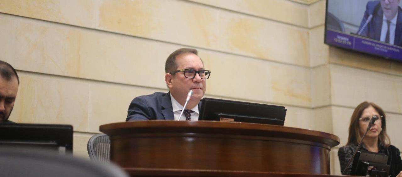 Lidio García, presidente del Senado.