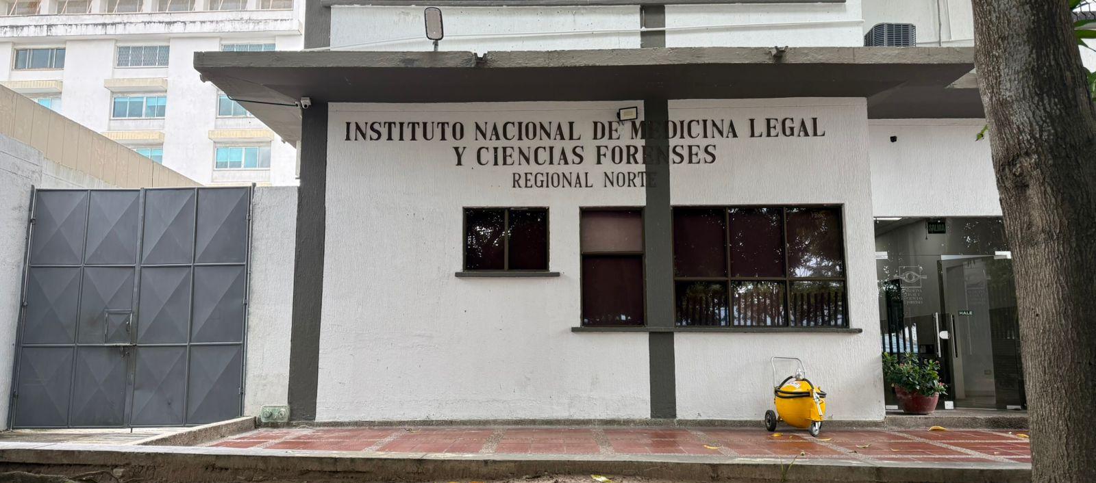 El cuerpo del adolescente permanece este lunes en Medicina Legal. 