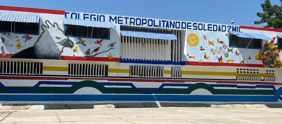 Colegio Metropolitano de Soledad 2000.