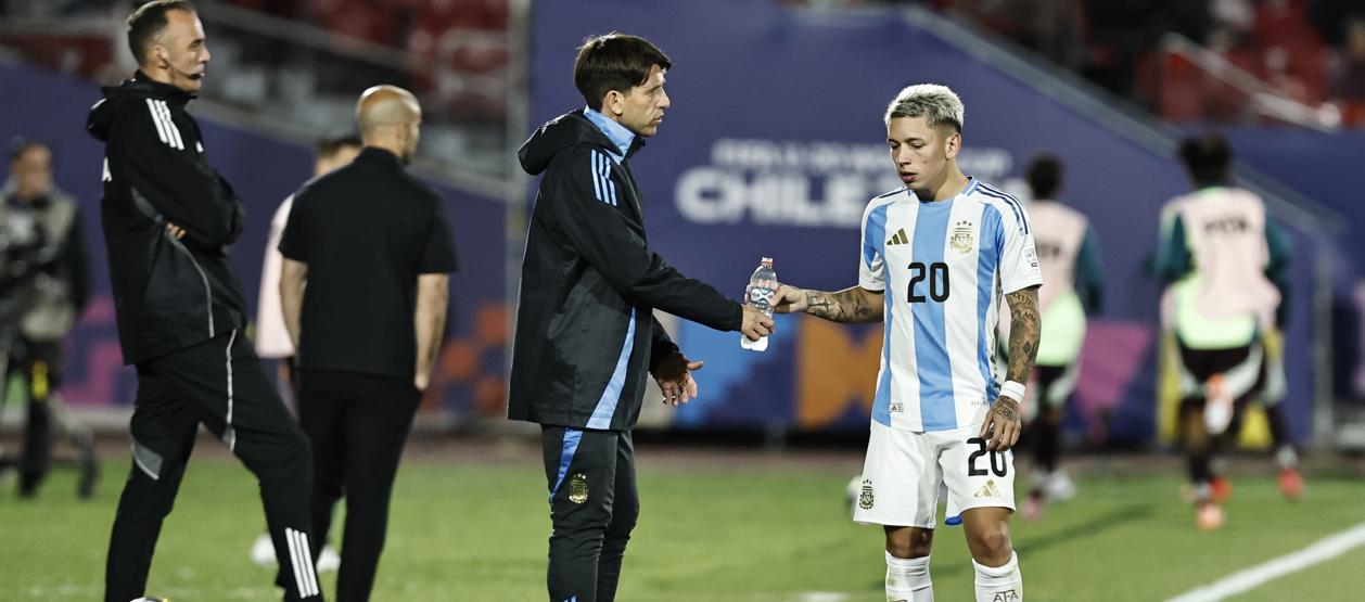 El entrenador de Argentina, Diego Placente.