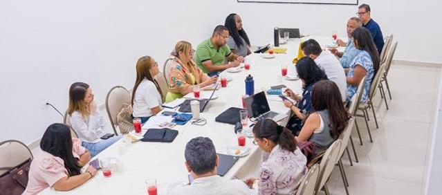 Reunión del rector con los decanos.