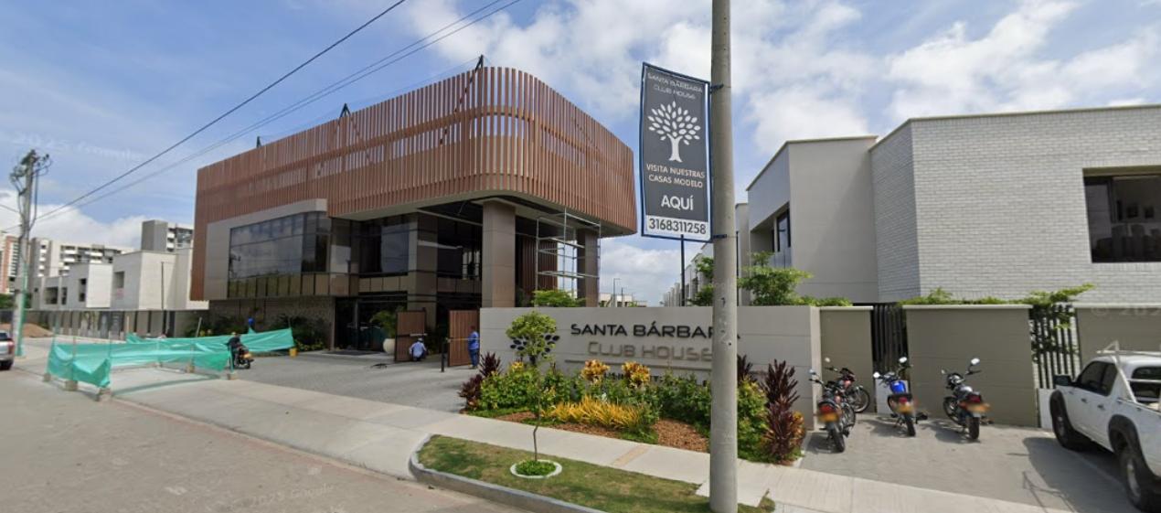 Fachada del conjunto residencial Santa Bárbara. 