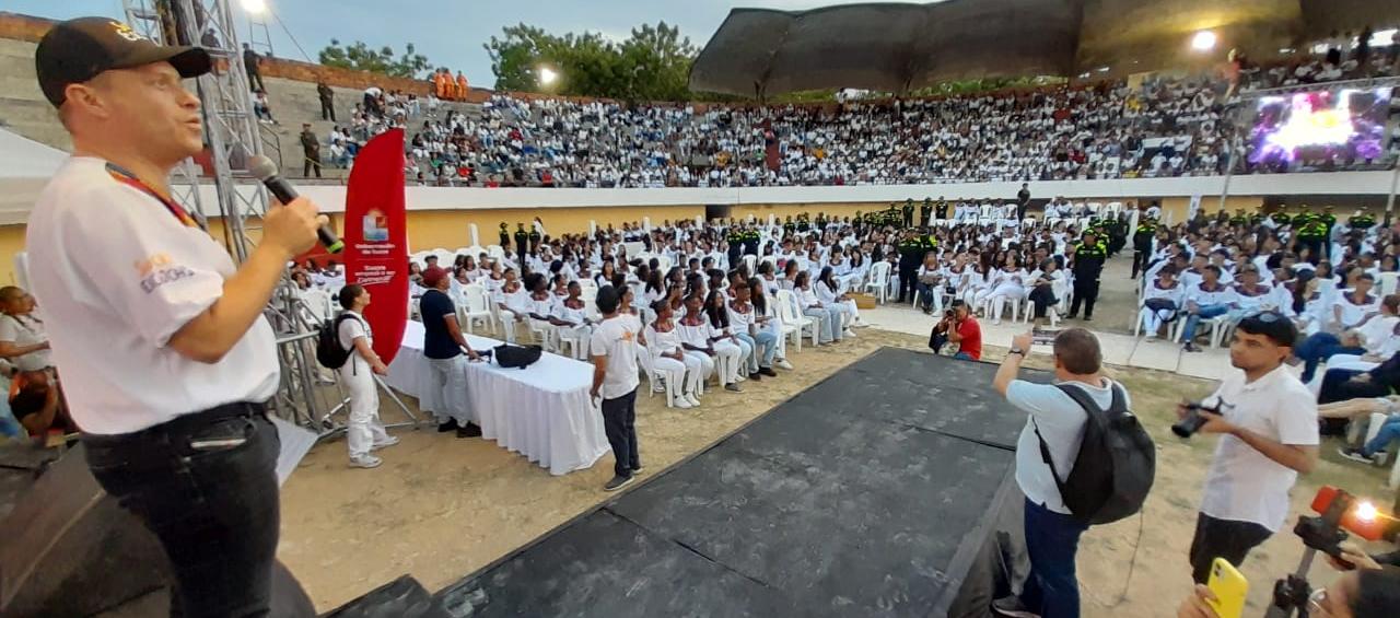 Imagen de uno de los encuentros de "Sucre Escucha".