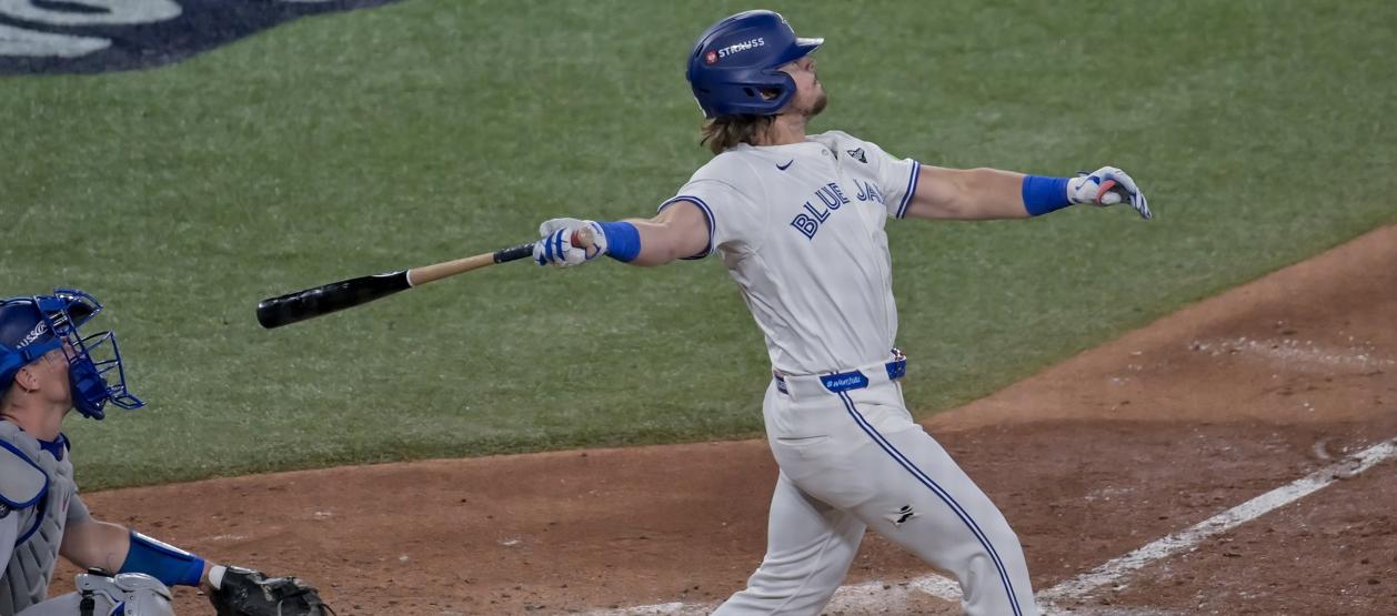 Addison Barger se convirtió en el primer emergente en batear un grand slam en una Serie Mundial. 