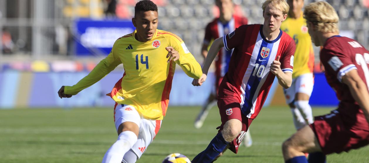 El barranquillero Jordan Barrera durante en partido contra Noruega.