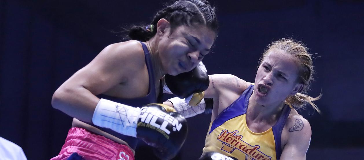 La argentina Gabriela Alaniz conecta a la colombiana Laura Wollemann.